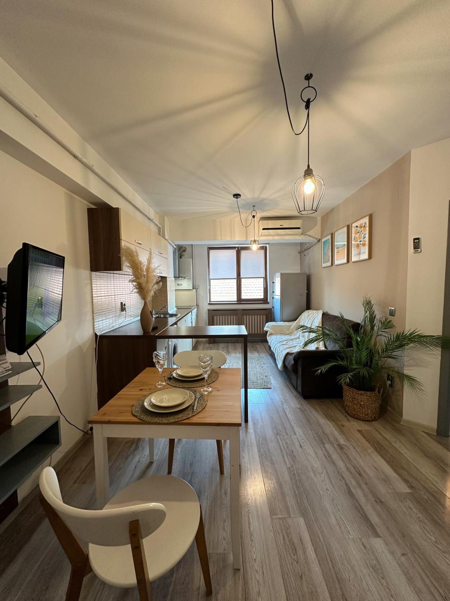 Modern Flat - Apartament Nou Aproape De Spital Si Aeroport Ιάσιο Εξωτερικό φωτογραφία